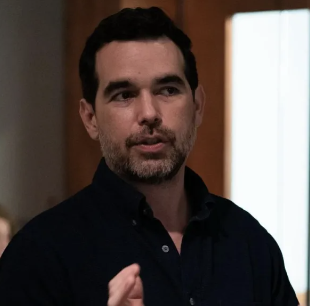 Dario Robleto